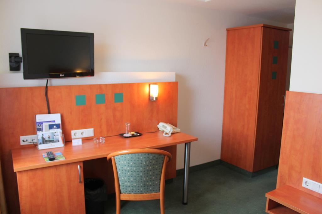 Stadthotel Duesseldorf Екстер'єр фото