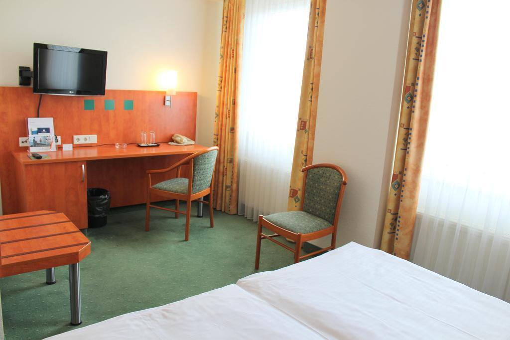 Stadthotel Duesseldorf Екстер'єр фото