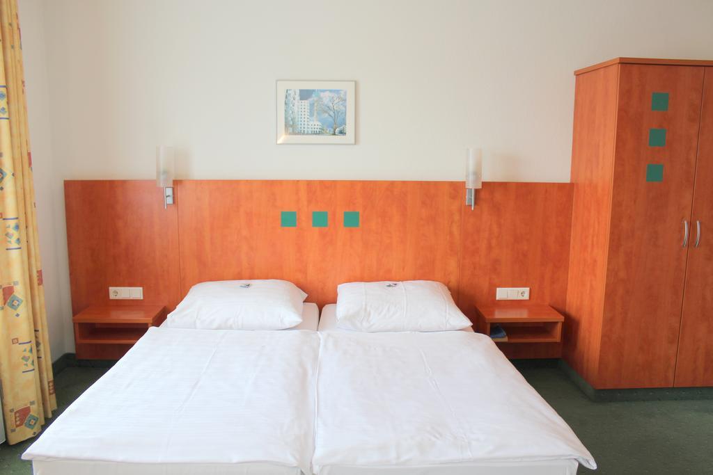 Stadthotel Duesseldorf Екстер'єр фото