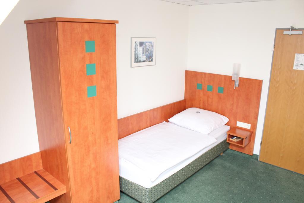 Stadthotel Duesseldorf Екстер'єр фото