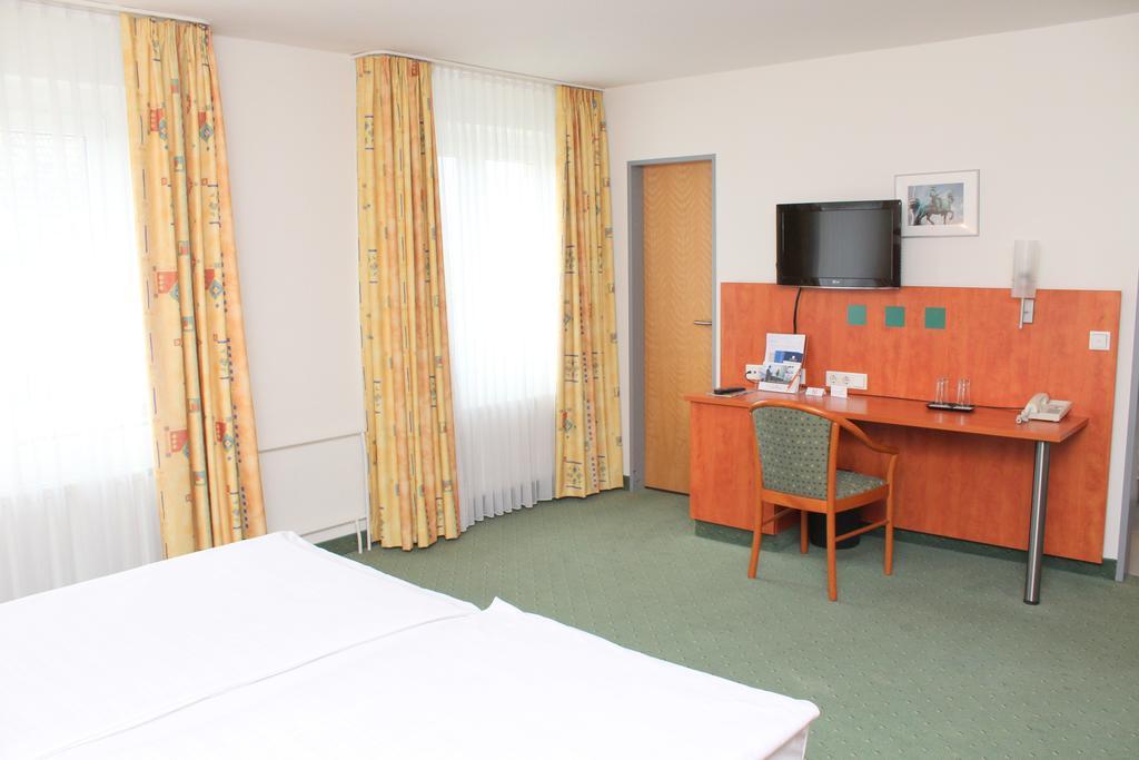 Stadthotel Duesseldorf Екстер'єр фото