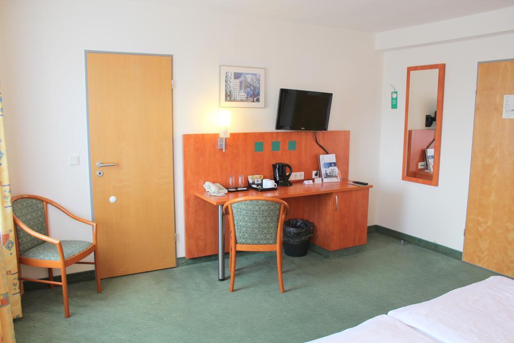 Stadthotel Duesseldorf Екстер'єр фото