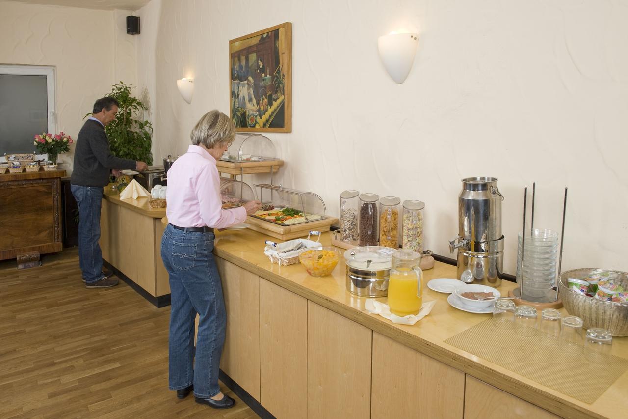 Stadthotel Duesseldorf Екстер'єр фото