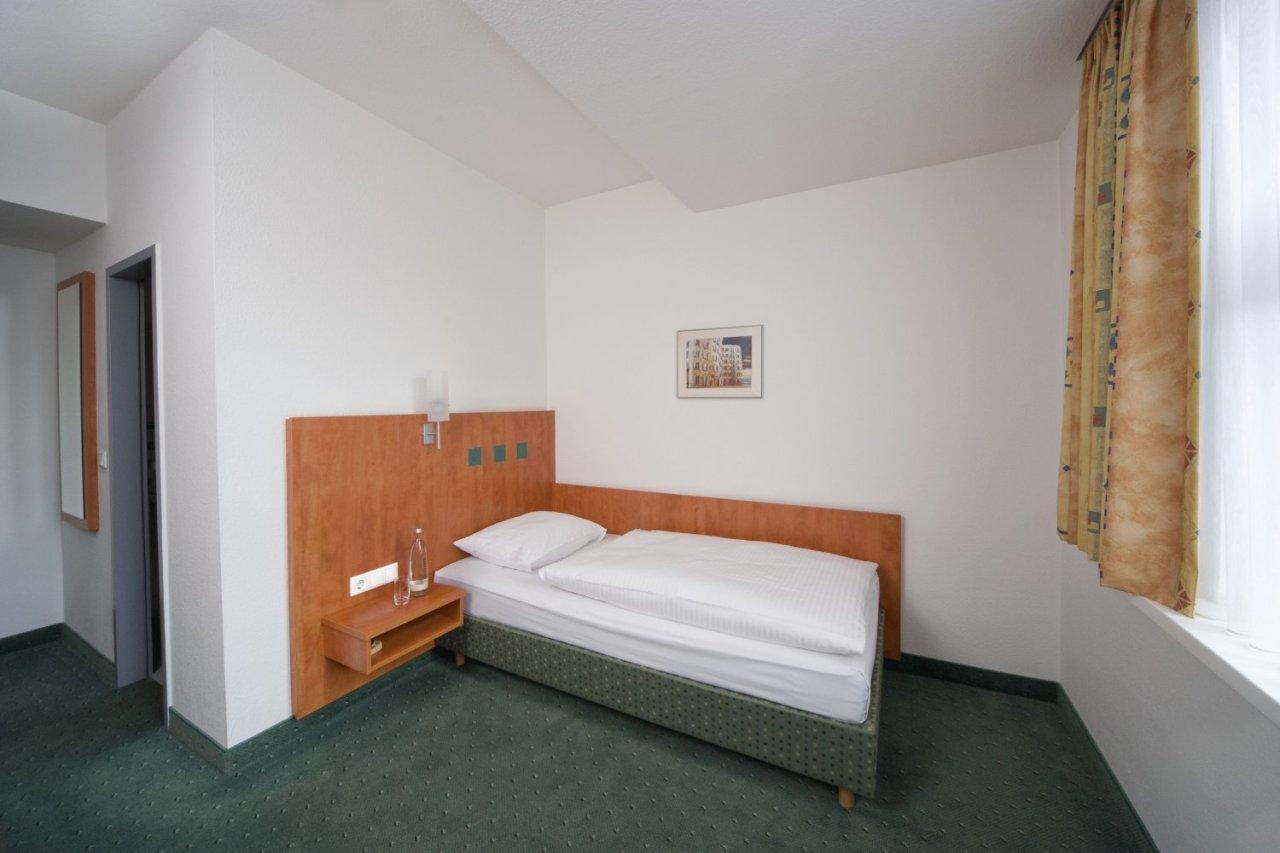 Stadthotel Duesseldorf Екстер'єр фото