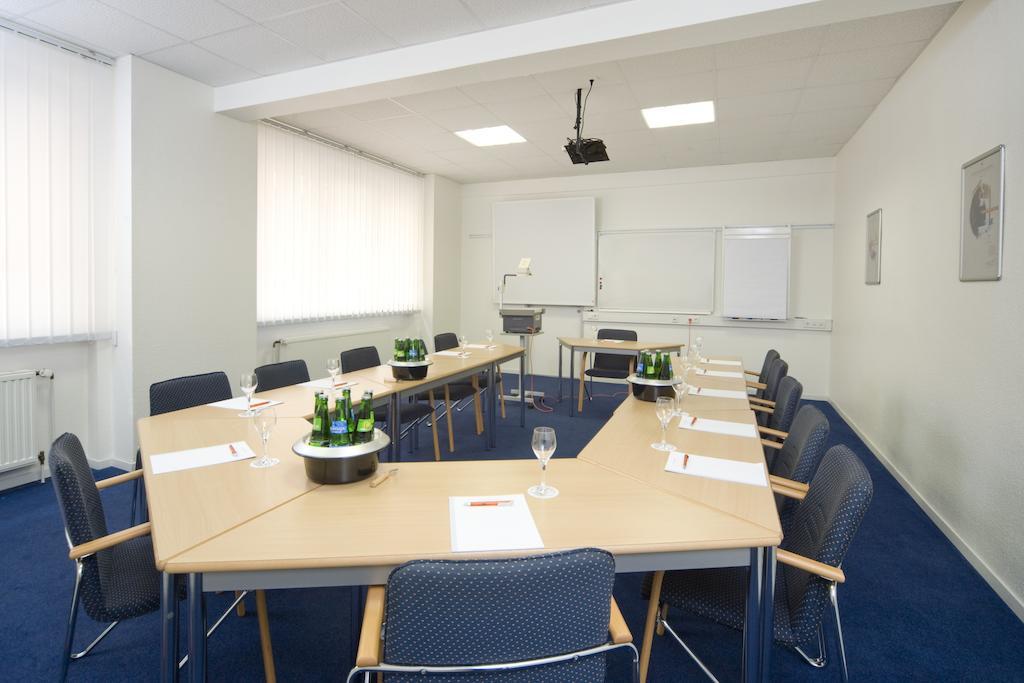 Stadthotel Duesseldorf Екстер'єр фото